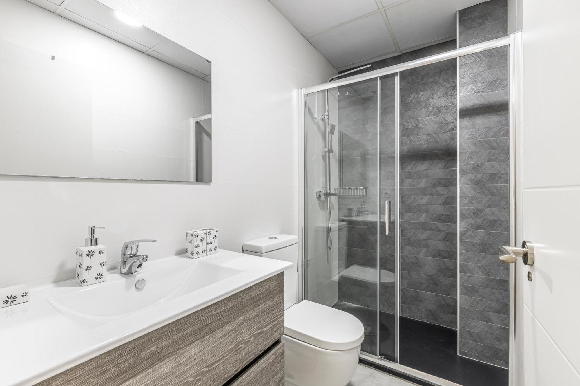 Apartamentos A 5 Minutos Del Centro De Madrid 4P المظهر الخارجي الصورة
