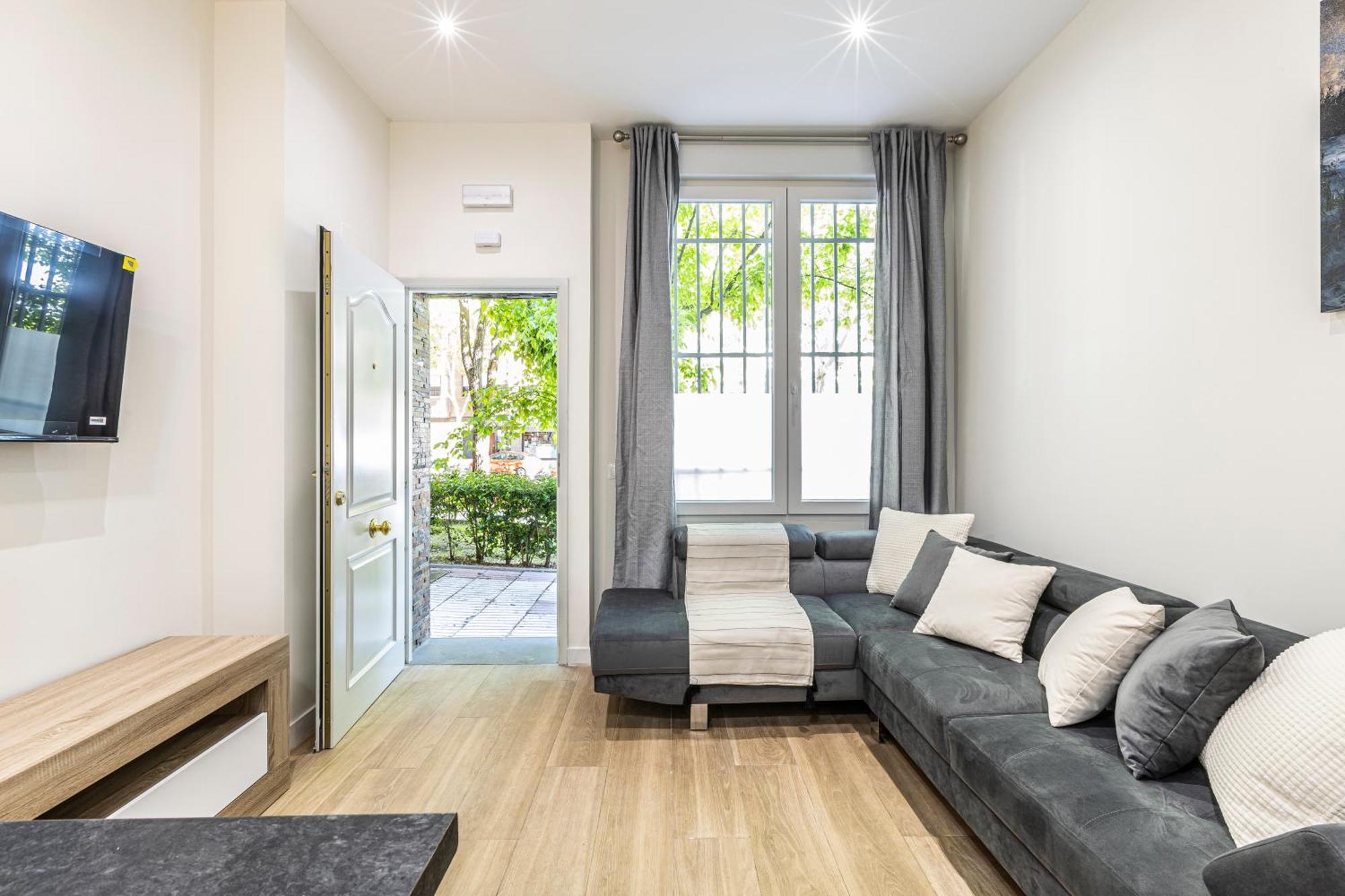 Apartamentos A 5 Minutos Del Centro De Madrid 4P المظهر الخارجي الصورة
