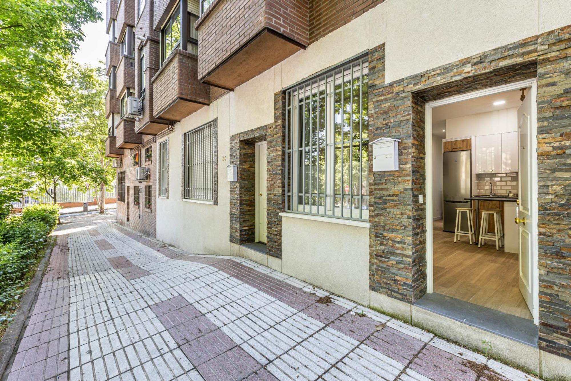 Apartamentos A 5 Minutos Del Centro De Madrid 4P المظهر الخارجي الصورة